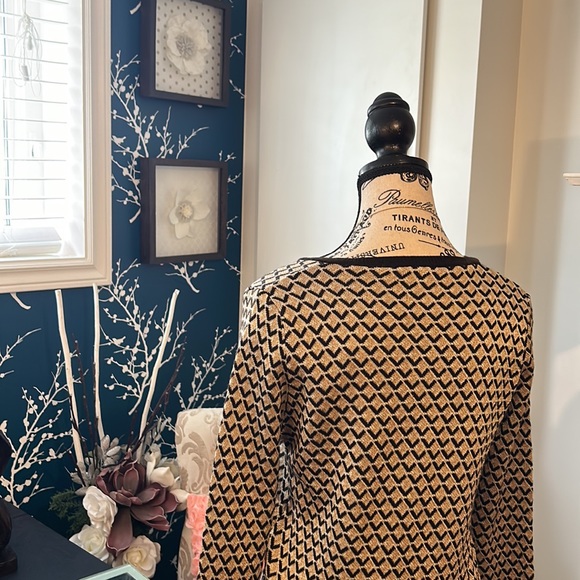 STUNNING ZARA SWEATER dark brown/tan,white with a detailed pattern size M BNWT - Picture 8 of 16